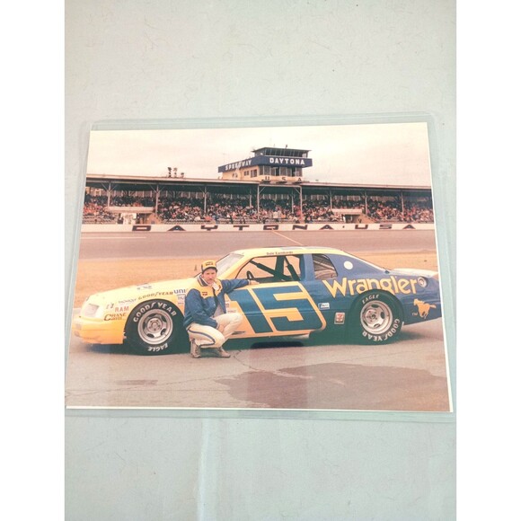 Dale Earnhardt Sr 8" X 10" Photo Print Wrangler Daytona International Speedway - Picture 1 of 1